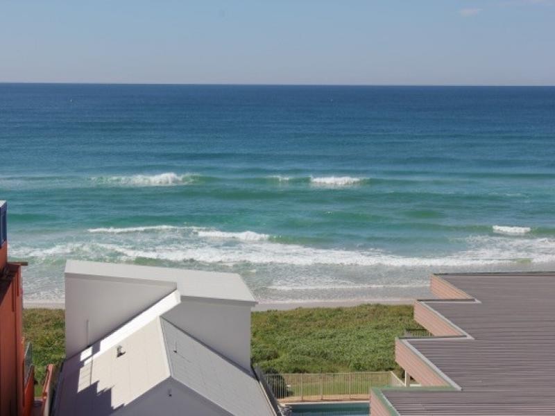 15/158 Hedges Avenue, Mermaid Beach QLD 4218