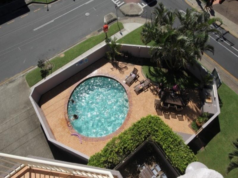 15/158 Hedges Avenue, Mermaid Beach QLD 4218