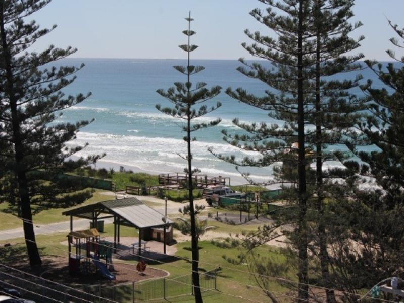 15/158 Hedges Avenue, Mermaid Beach QLD 4218