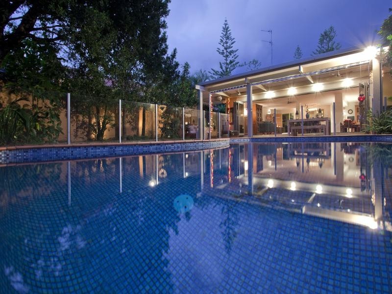 2 The Lido, Isle Of Capri QLD 4217