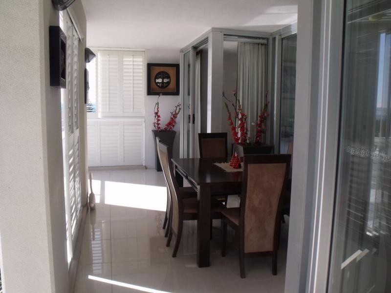 22/19 Mermaid Avenue, Broadbeach QLD 4218
