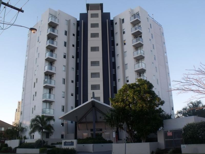 22/19 Mermaid Avenue, Broadbeach QLD 4218