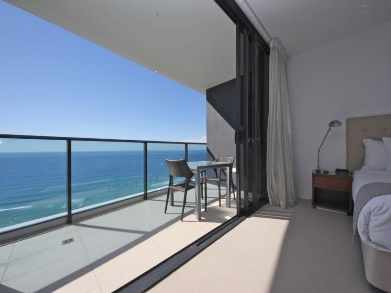 3104/4 Oracle, Charles Avenue, Broadbeach QLD 4218
