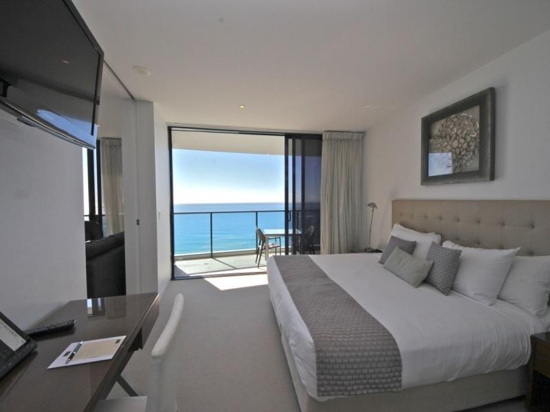 3104/4 Oracle, Charles Avenue, Broadbeach QLD 4218