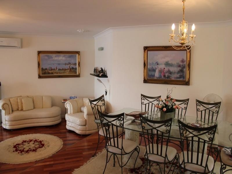 31 Cayman Drive, Clear Island Waters QLD 4226