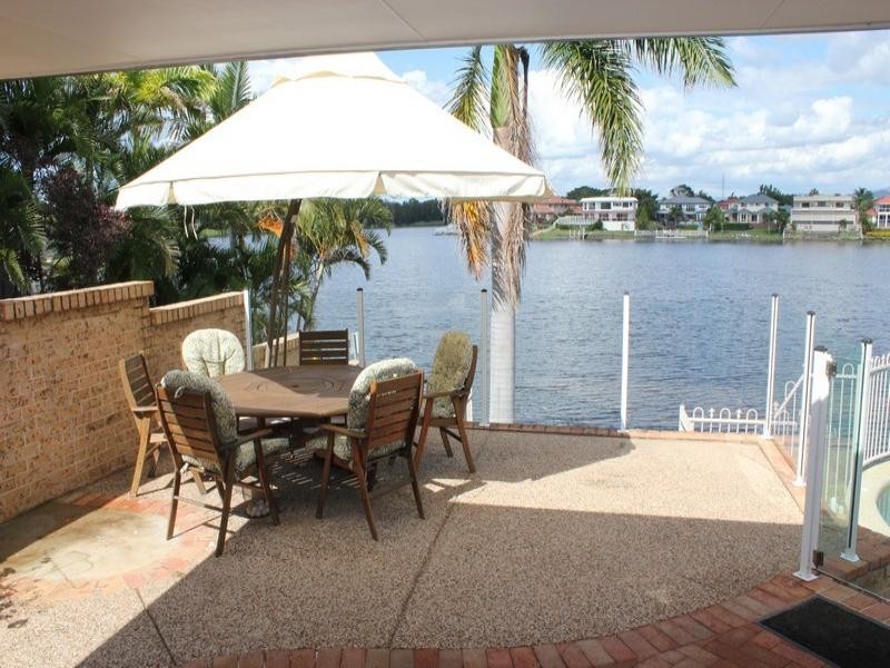 31 Cayman Drive, Clear Island Waters QLD 4226