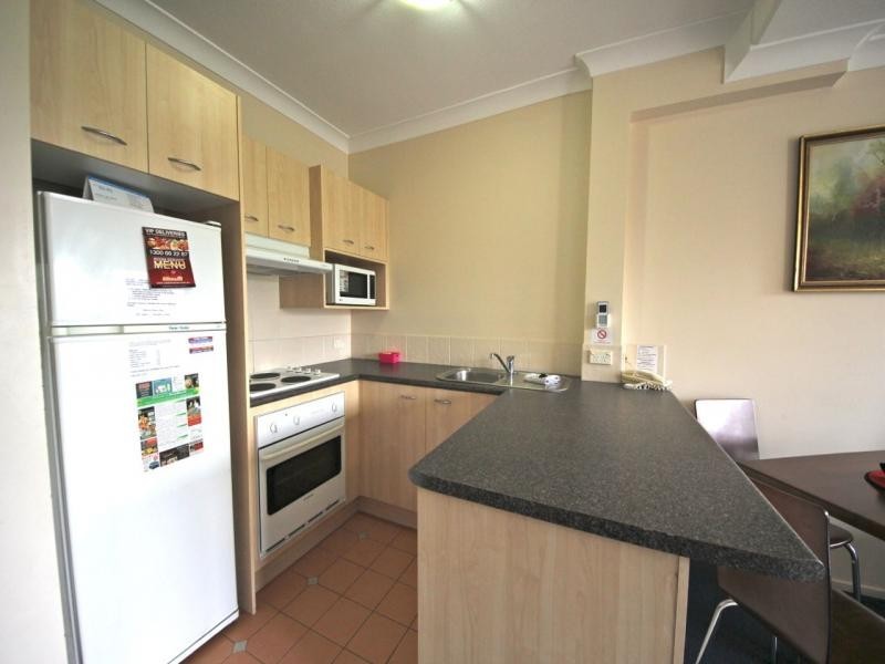 26/9-13 Margaret Ave, Broadbeach QLD 4218