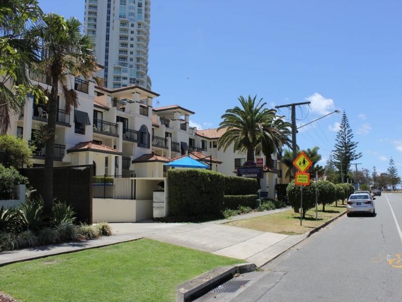 26/9-13 Margaret Ave, Broadbeach QLD 4218