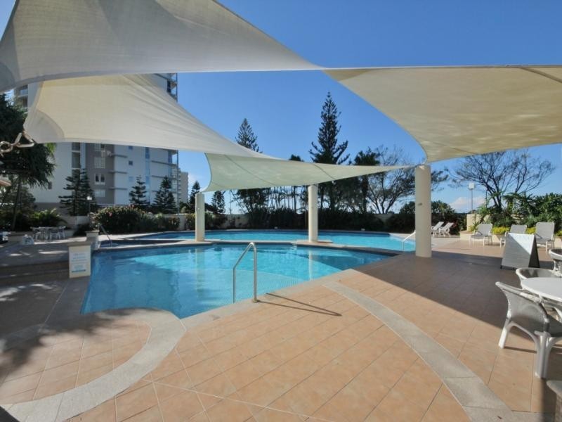 100 Old Burleigh Road, Broadbeach QLD 4218