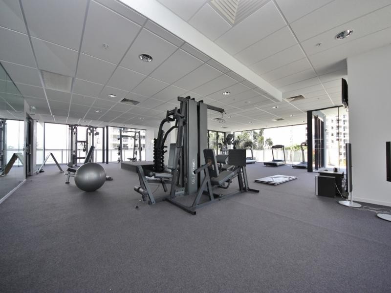 89 Surf Parade, Broadbeach QLD 4218