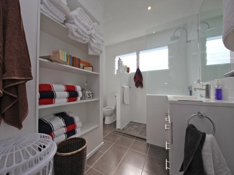 7 Ventura Road, Mermaid Beach QLD 4218