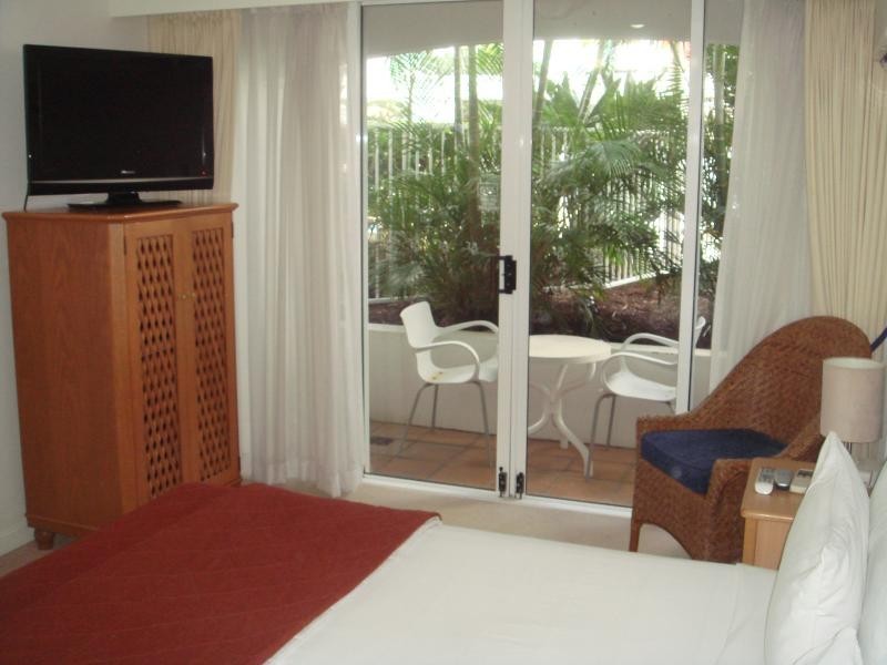 1104/90 Surf Parade, Broadbeach QLD 4218