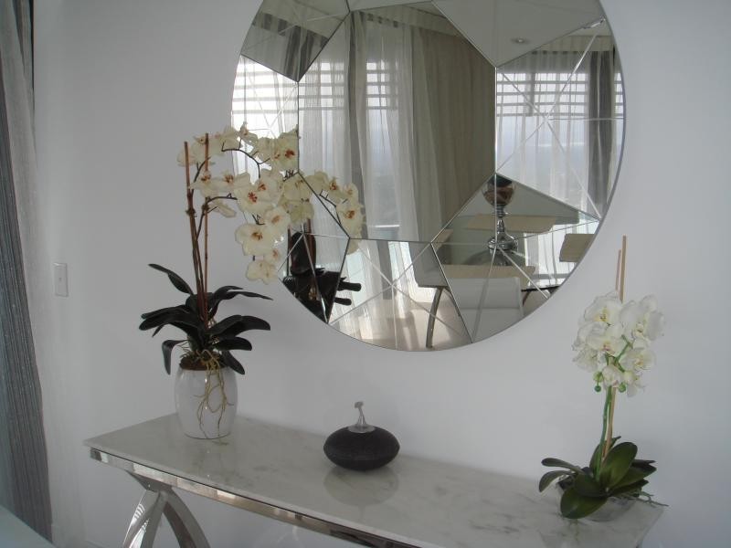 22202/21 Elizabeth Avenue, Broadbeach QLD 4218