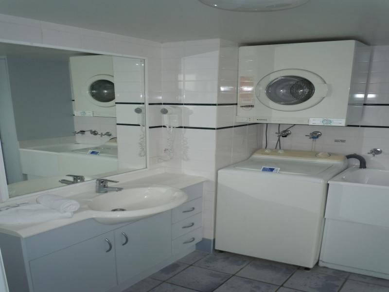 5/13-15 Anne Avenue, Broadbeach QLD 4218