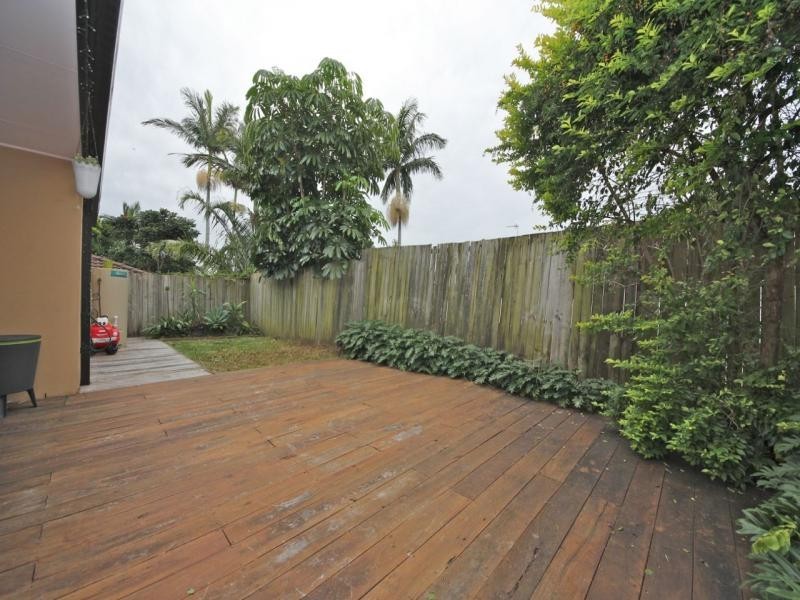 4/13 Schneider Avenue, Labrador QLD 4215