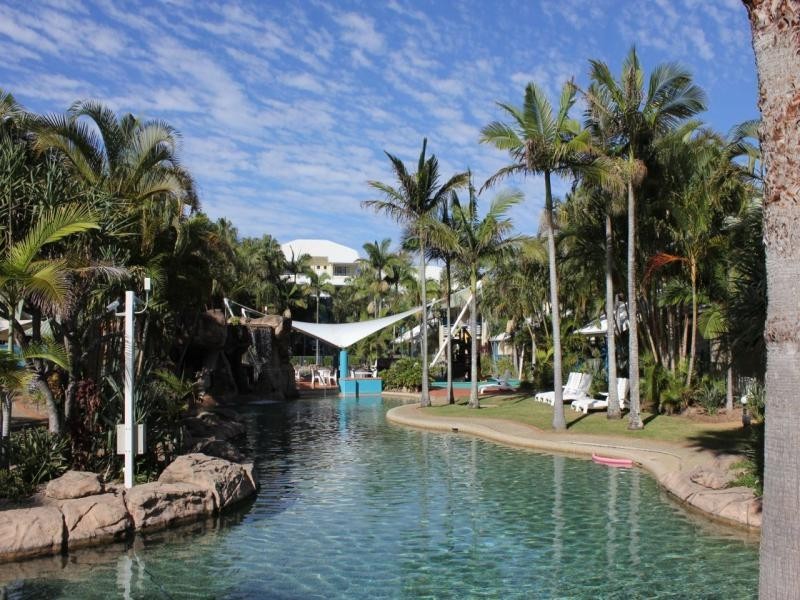 10-16 Alexandra Avenue, Broadbeach QLD 4218