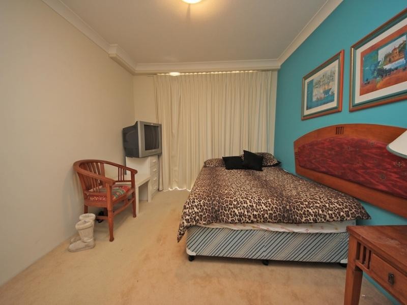 Bel Air/2632 Gold Coast HIGHWAY, Broadbeach QLD 4218