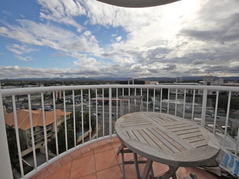 Bel Air/2632 Gold Coast HIGHWAY, Broadbeach QLD 4218