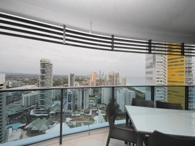12601/4 Charles ave, Broadbeach QLD 4218