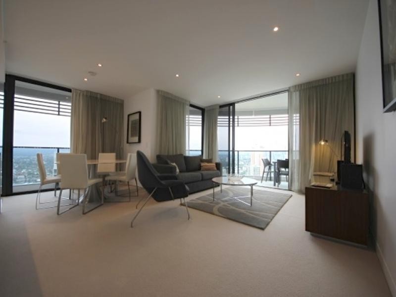 12601/4 Charles ave, Broadbeach QLD 4218