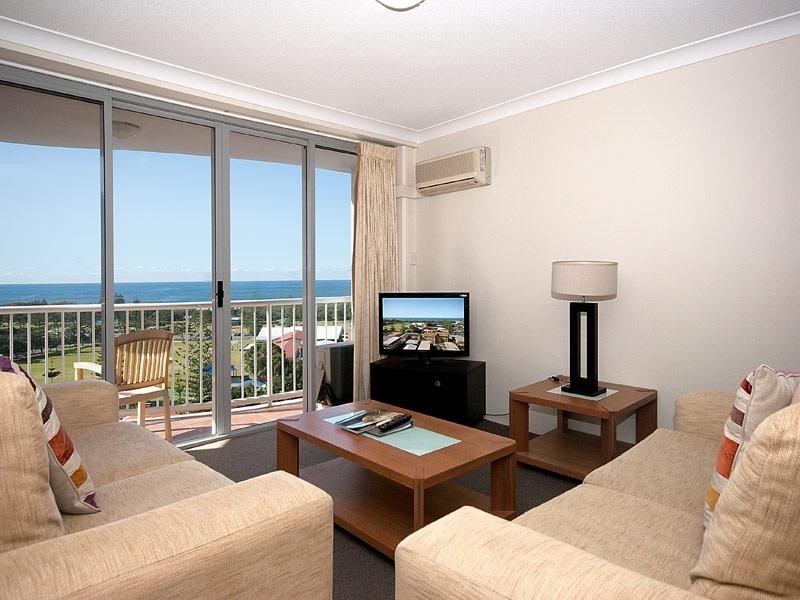 1112/31 Alexandra Ave, Broadbeach QLD 4218