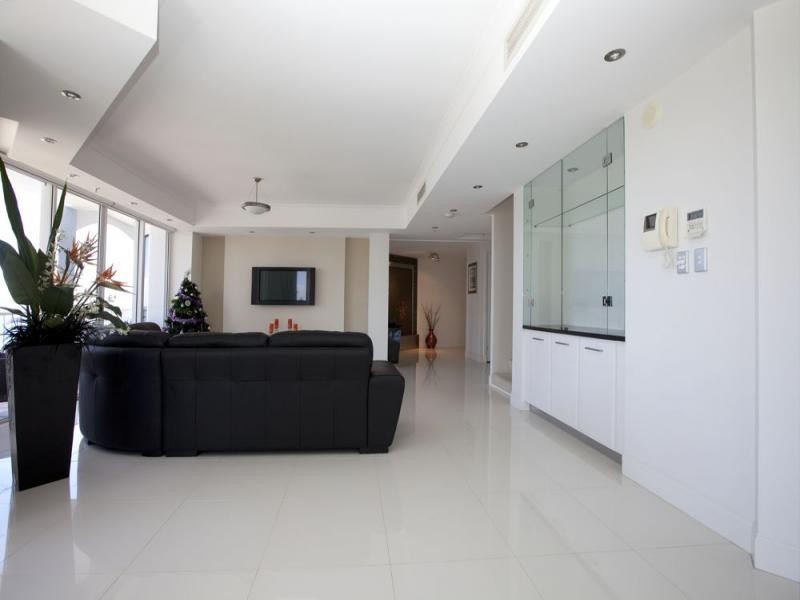 2632 Gold Coast Highway, Broadbeach QLD 4218