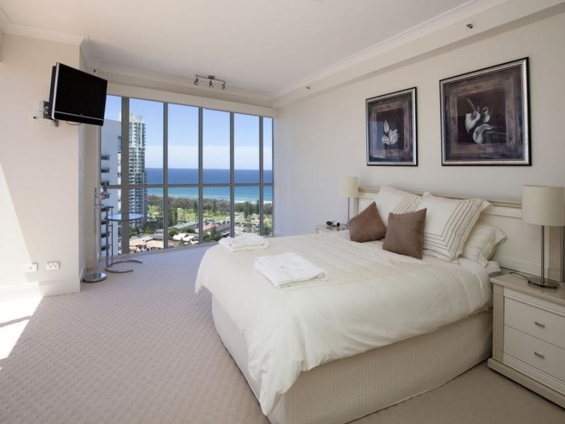 2632 Gold Coast Highway, Broadbeach QLD 4218