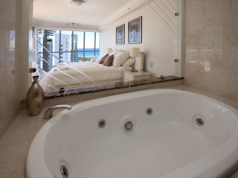 2632 Gold Coast Highway, Broadbeach QLD 4218