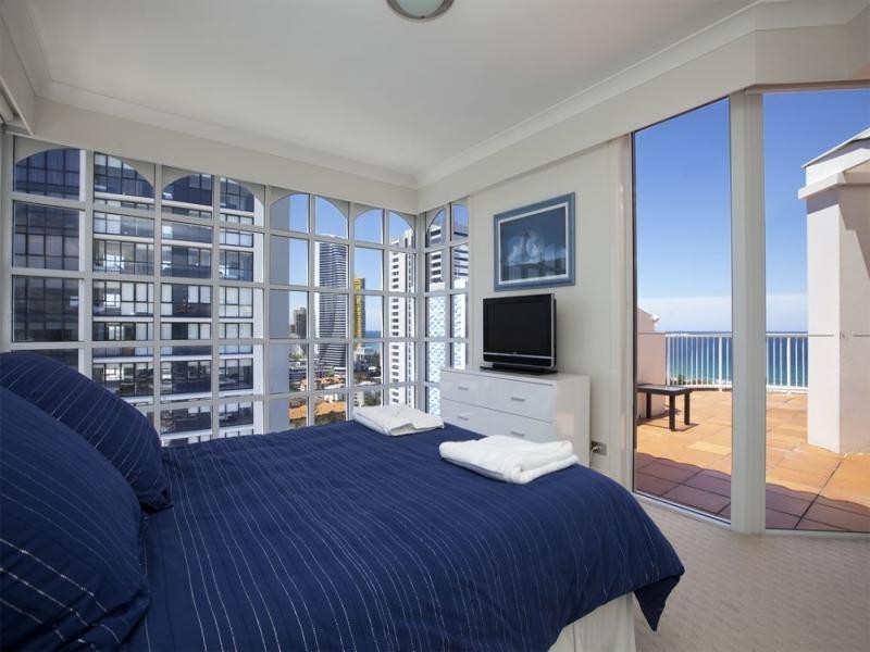 2632 Gold Coast Highway, Broadbeach QLD 4218