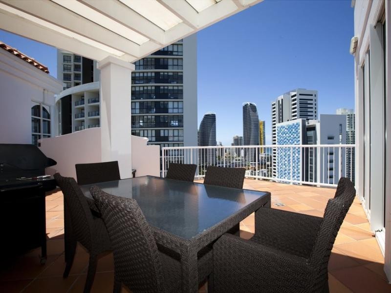 2632 Gold Coast Highway, Broadbeach QLD 4218