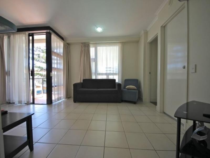 30 Surf Parade, Broadbeach QLD 4218