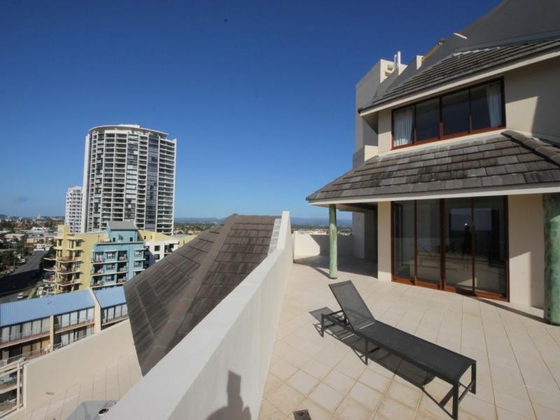 42 Surf Parade, Broadbeach QLD 4218