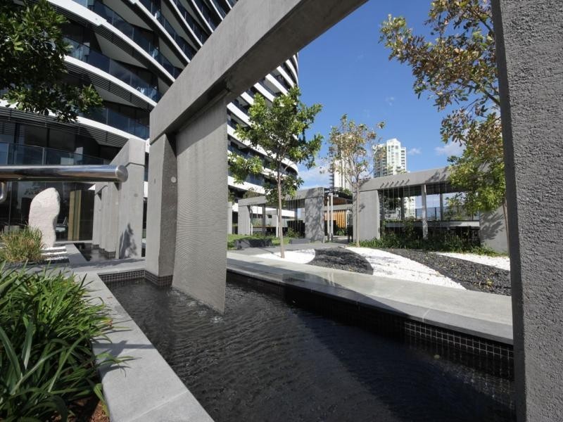 2102/4 Charles Avenue, Broadbeach QLD 4218