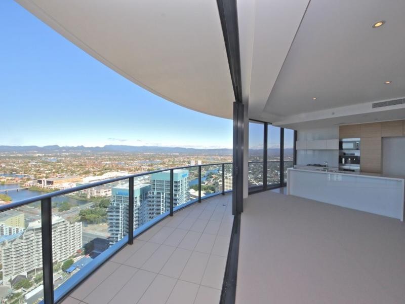 23703/21 Elizabeth Avenue, Broadbeach QLD 4218