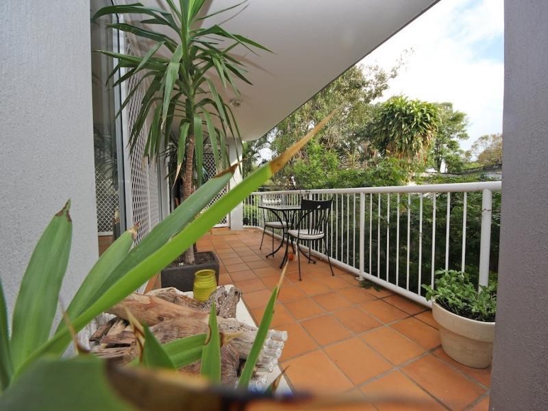 39-41 Sunbrite Ave, Mermaid Beach QLD 4218