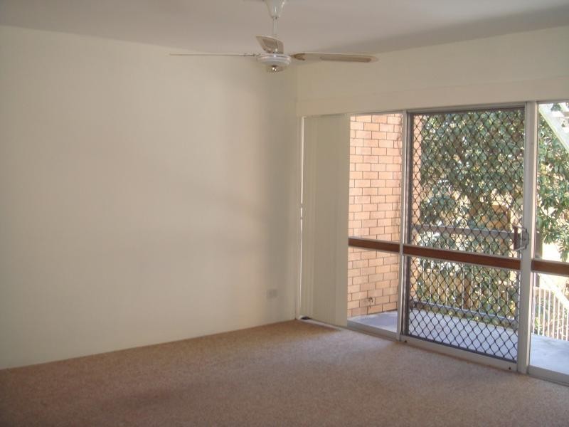 3/34 Genoa Street, Surfers Paradise QLD 4217