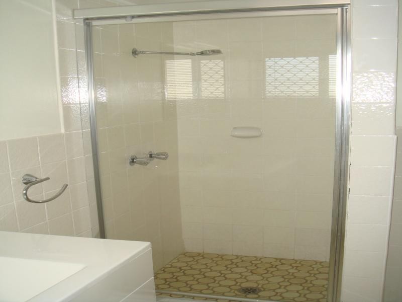 3/34 Genoa Street, Surfers Paradise QLD 4217