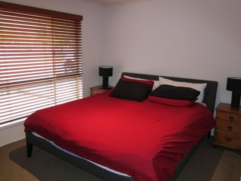 21 Barcoo Court, Clagiraba QLD 4211