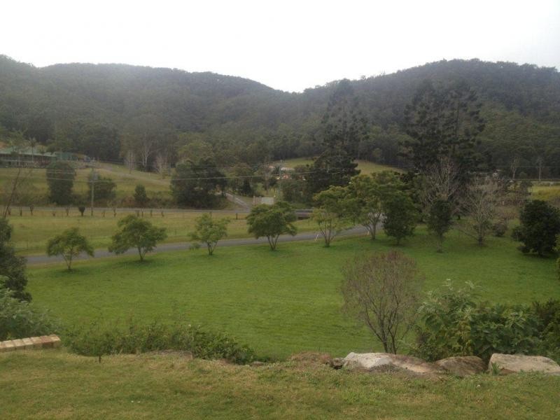 21 Barcoo Court, Clagiraba QLD 4211