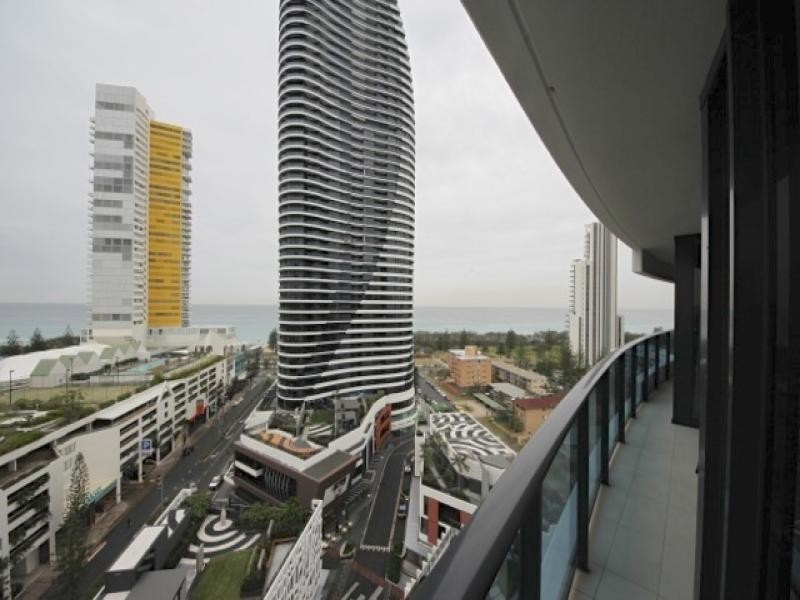 21305/4 Charles ave, Broadbeach QLD 4218