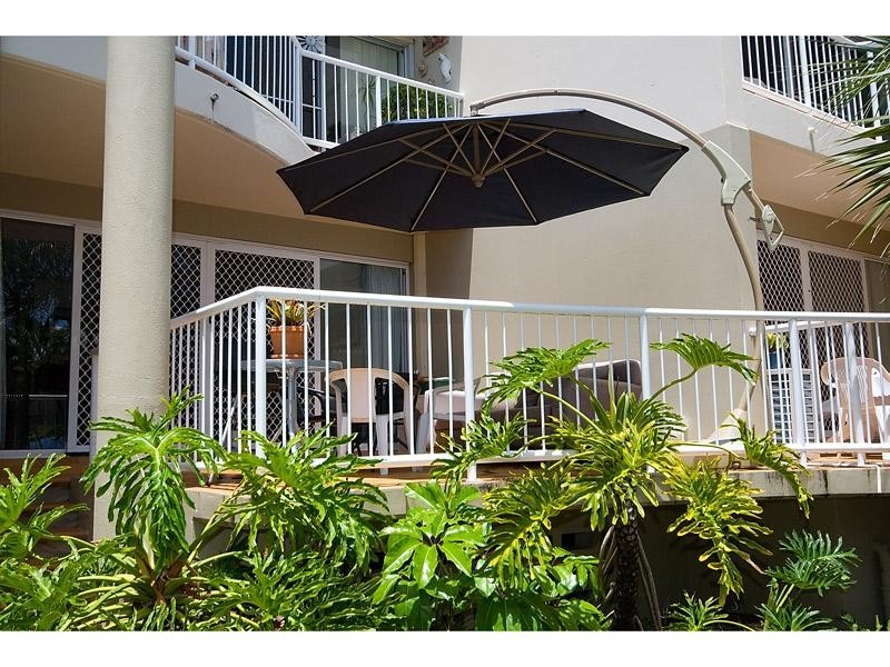 16 crescent Avenue, Mermaid Beach QLD 4218