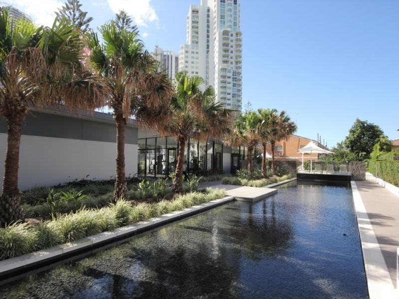 14 George Avenue, Broadbeach QLD 4218