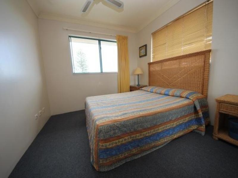 44/112 Surf Parade, Broadbeach QLD 4218