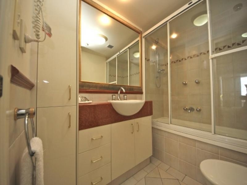 1406/90 Surf Parade, Broadbeach QLD 4218