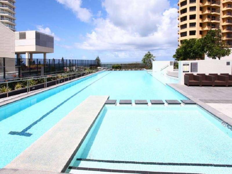 2601/4 Charles Avenue, Broadbeach QLD 4218