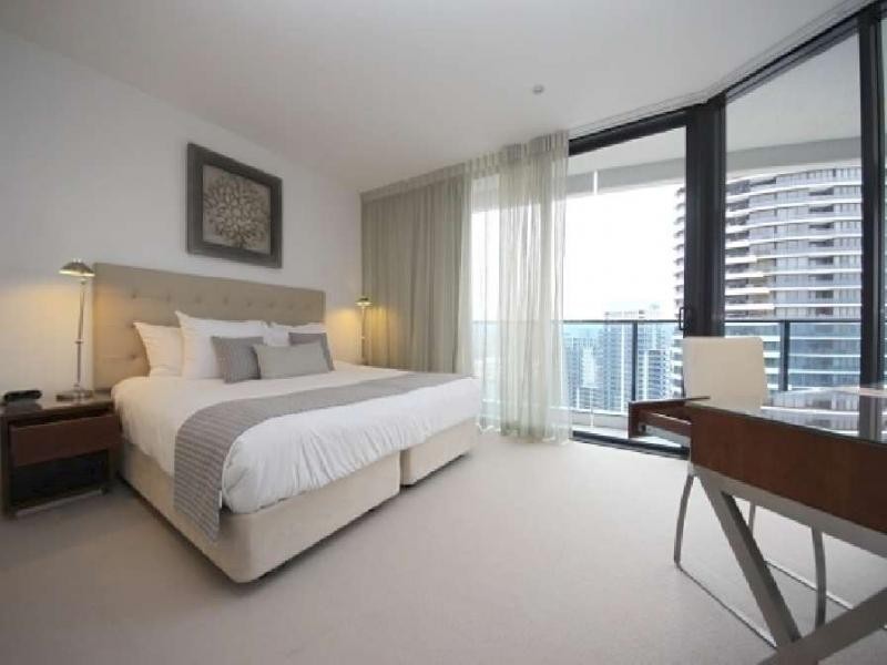 2601/4 Charles Avenue, Broadbeach QLD 4218