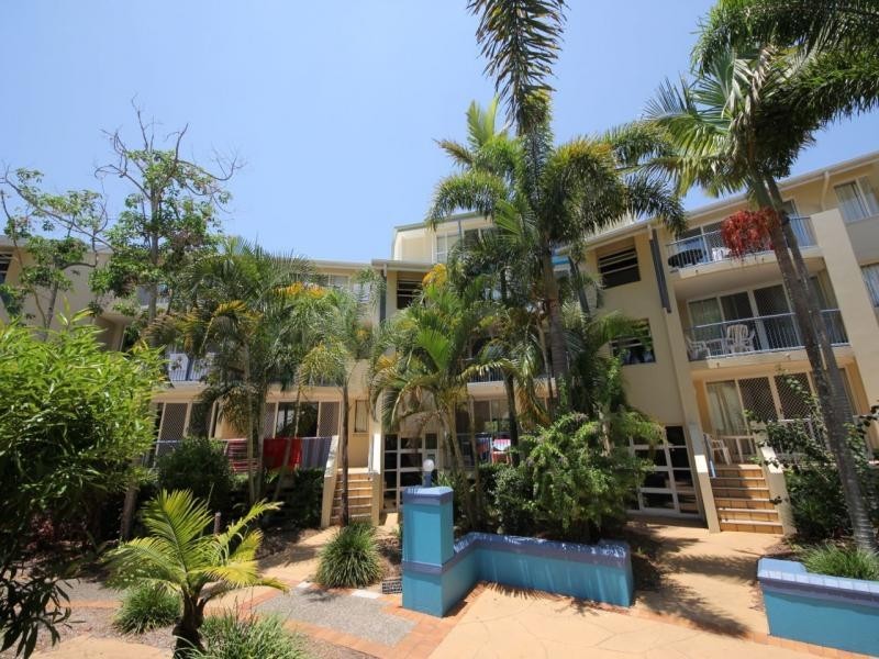 114/10-16 alexandra Avenue, Broadbeach QLD 4218