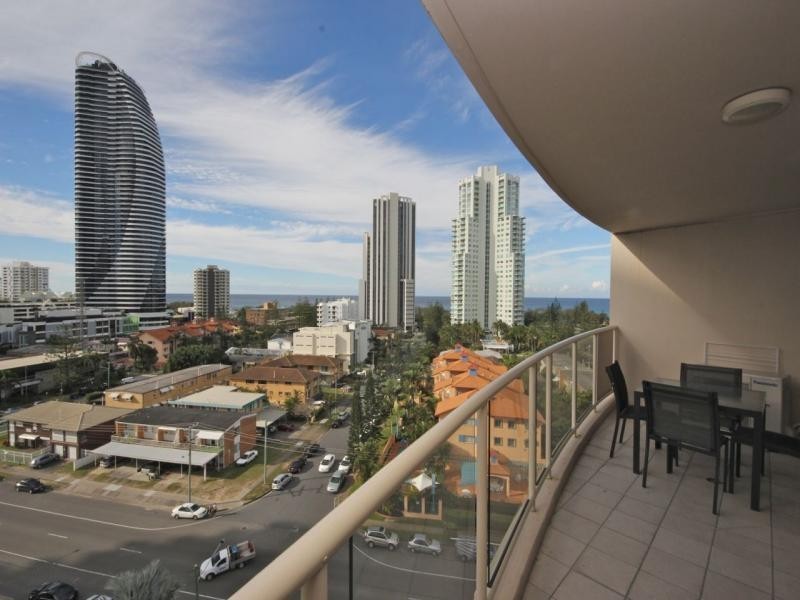 1011/42 Surf Parade, Broadbeach QLD 4218