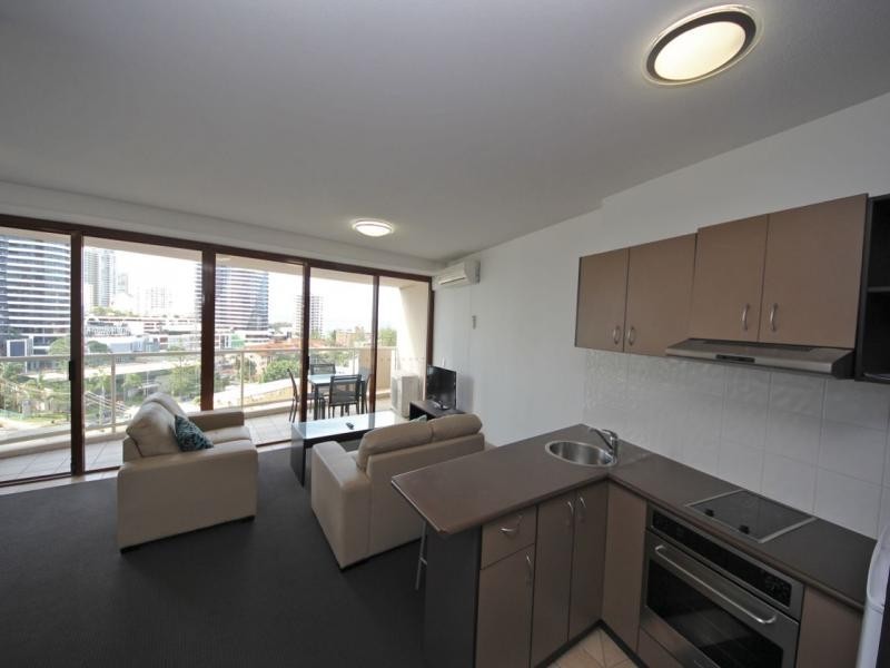 1011/42 Surf Parade, Broadbeach QLD 4218