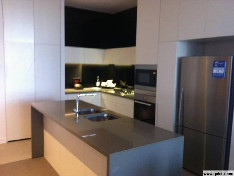 20401/4 Charles ave, Broadbeach QLD 4218